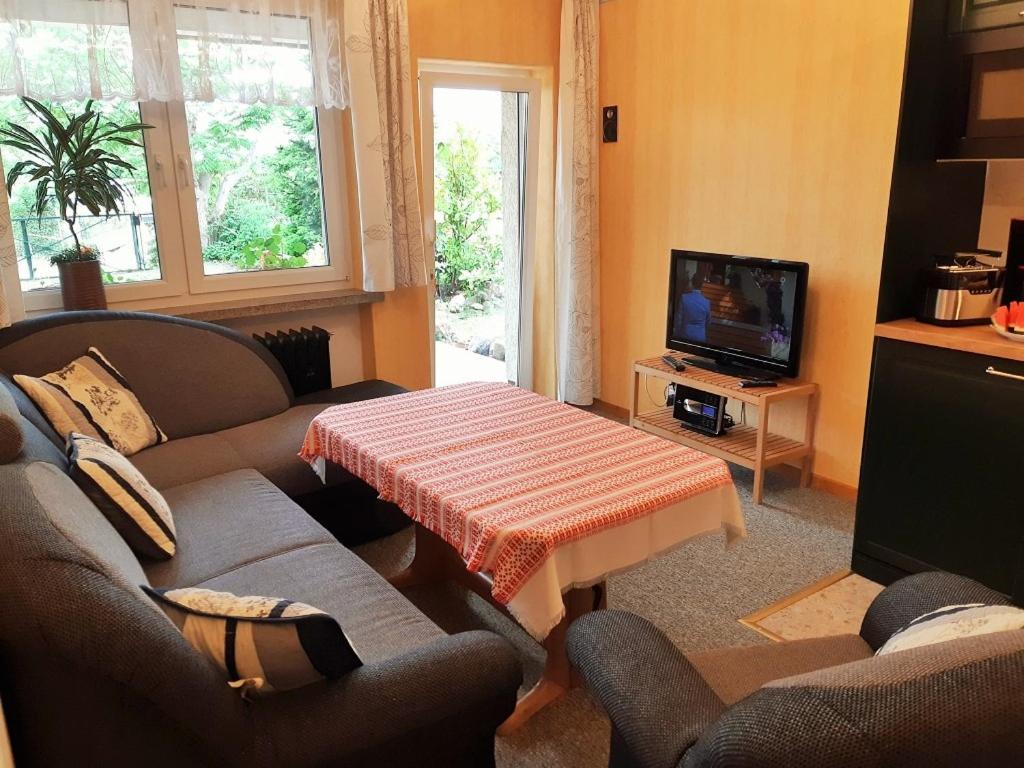 Ferienwohnung Petronela Waren  Exterior foto