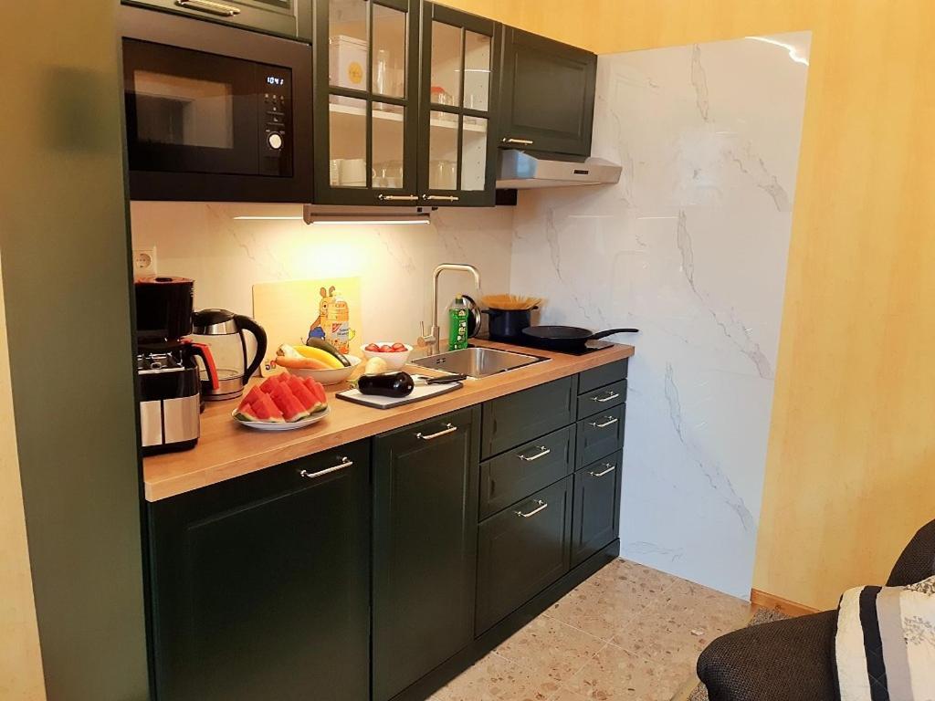 Ferienwohnung Petronela Waren  Exterior foto